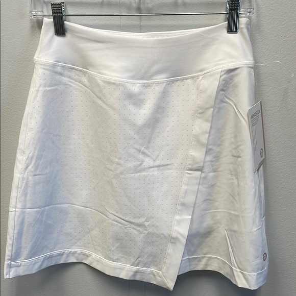 New! Mondetta Ace White Golf Skort Sz Small - Picture 1 of 8
